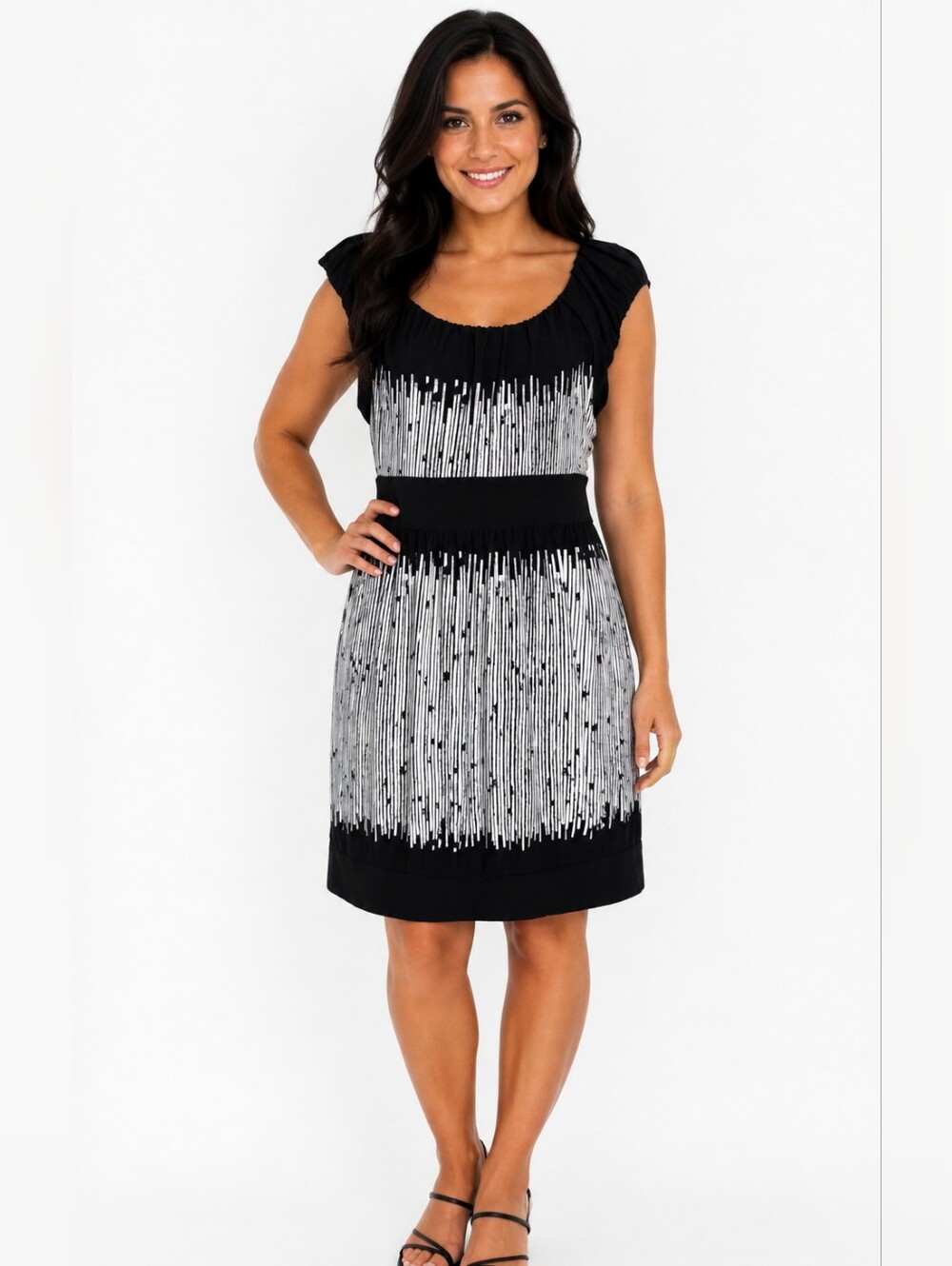 Maxancicleo Black & White Sleeveless Dress with Linear Print, Black Trim Size 14